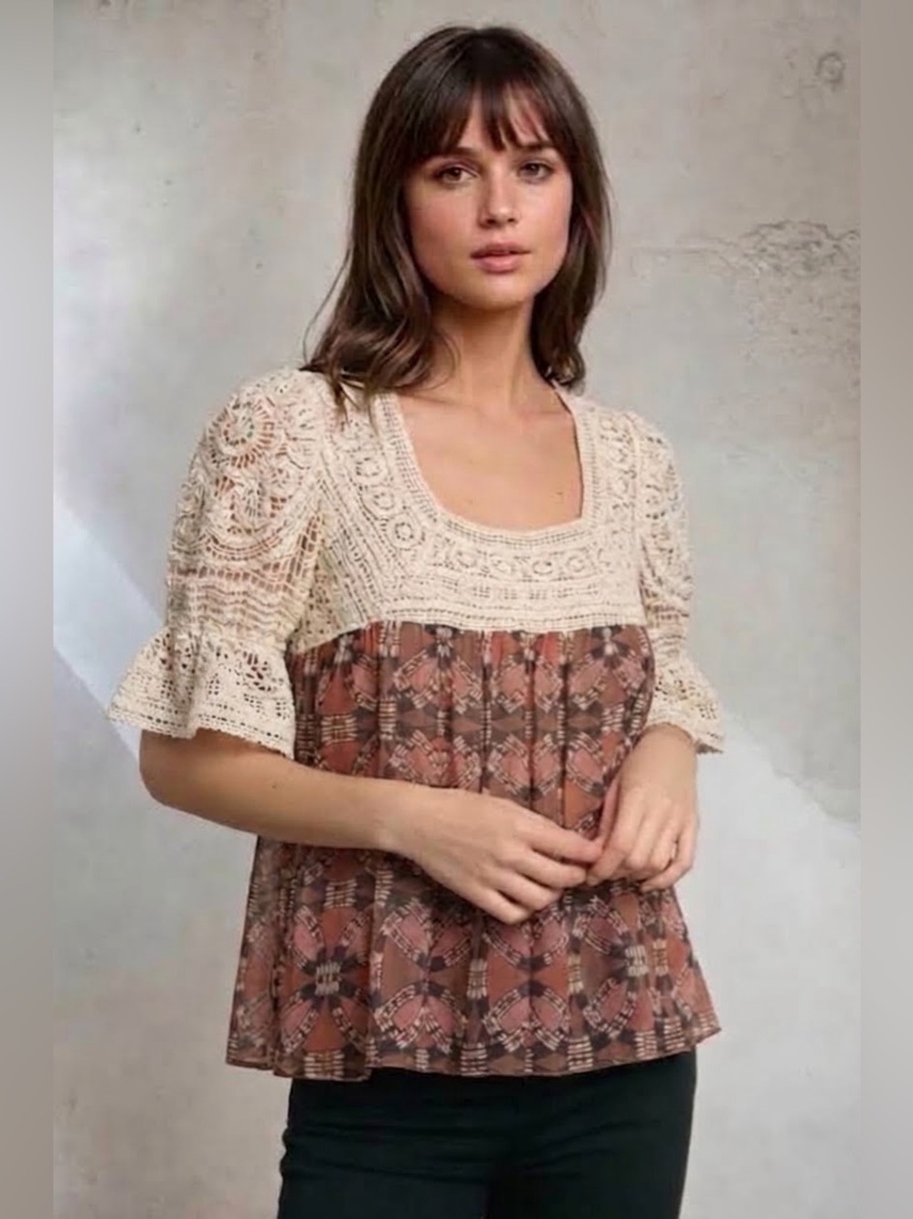 Vintage ANNA SUI $480 • 16” PTP • silk chiffon and crochet babydoll blouse 2004